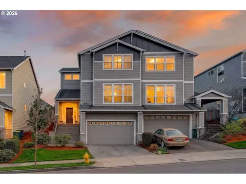 15940 SW Snowy Owl Ln, Beaverton, OR 97007