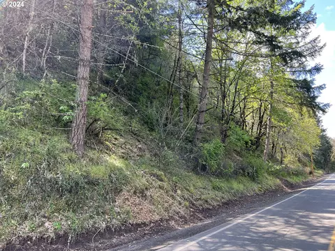 000300 Clarks Branch Rd, Myrtle Creek, OR 97457