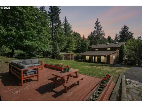 215 NE 386th St, Woodland, WA 98674