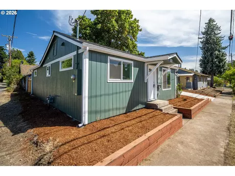 Other - 823 4th St, Springfield, OR 97477 photo 3 of 8