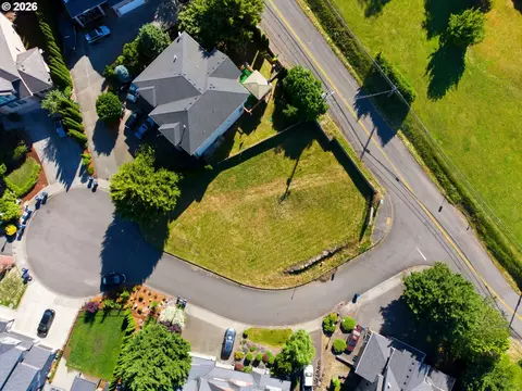 445 NE 43rd Cir, Camas, WA 98607 photo 2