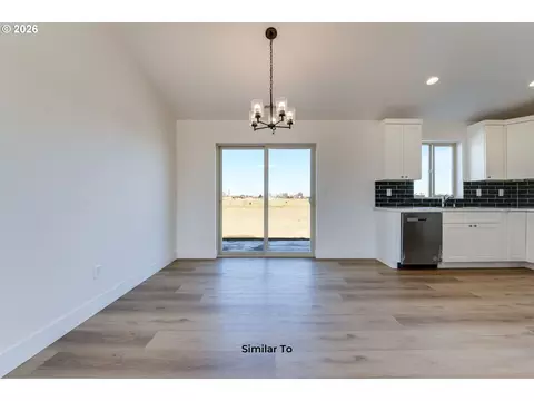 Dining - 221 SW Chickadee Dr, Boardman, OR 97818 photo 1 of 1