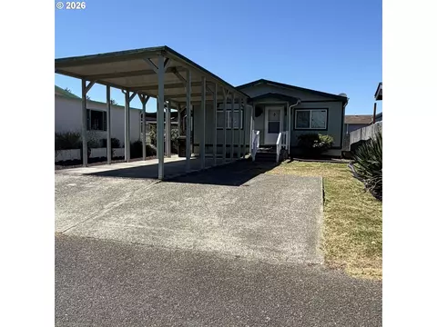 100 River Bend Rd #76, Reedsport, OR 97467