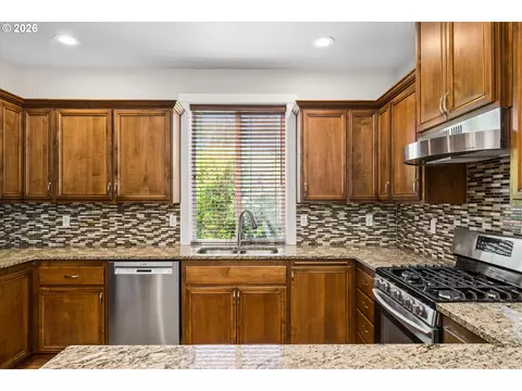 Kitchen - 360 Mia Ln, Eugene, OR 97401 photo 2 of 3