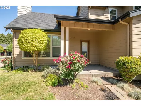 Exterior - 360 Mia Ln, Eugene, OR 97401 photo 6 of 10