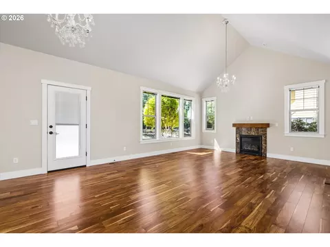 Living - 360 Mia Ln, Eugene, OR 97401 photo 1 of 3