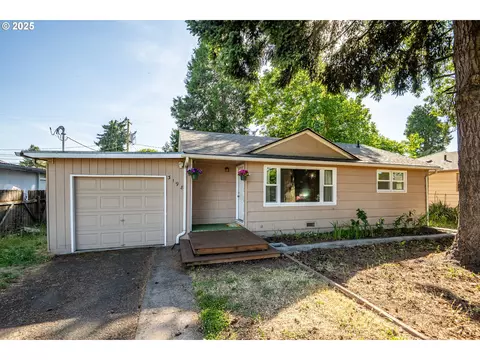 3198 Pheasant Blvd, Springfield, OR 97477