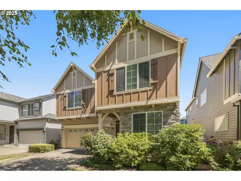 532 NE Caden Ave, Hillsboro, OR 97124