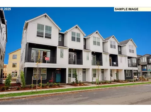 3462 SE Brookwood Ave, Hillsboro, OR 97123