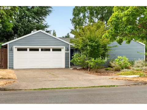 12850 SW Cleveland Bay Ln, Beaverton, OR 97008