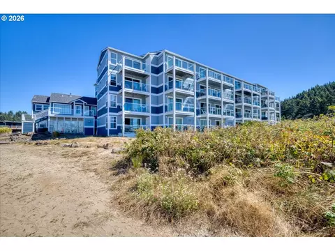 5201 SW Highway 101 #109, Lincoln City, OR 97367