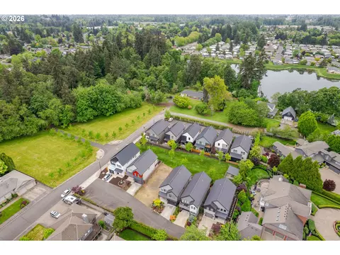 1921 Elkhorn Dr, Eugene, OR 97408 photo 16