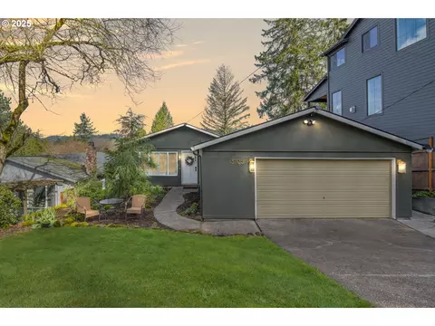 3105 SW Carolina St, Portland, OR 97239