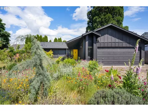4485 Briars St, Eugene, OR 97404