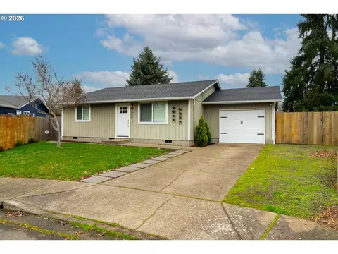 660 SW Coral St, Junction City, OR 97448