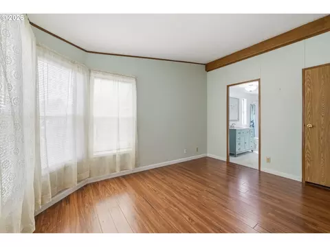 Bedroom - 4966 Parsons Ave, Eugene, OR 97402 photo 1 of 4