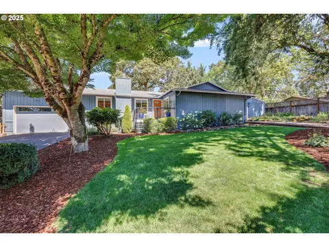 1223 SE Oak Grove Blvd, Milwaukie, OR 97267