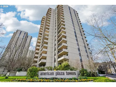 2211 SW 1st Ave #1502, Portland, OR 97201