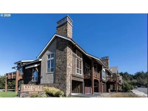 132 E Surfcrest Ave #B2-B, Cannon Beach, OR 97110