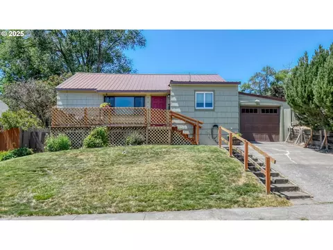 707 NW 11th St, Pendleton, OR 97801
