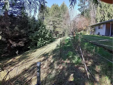 Exterior - 9363 Highway 126, Mapleton, OR 97453 photo 5 of 8