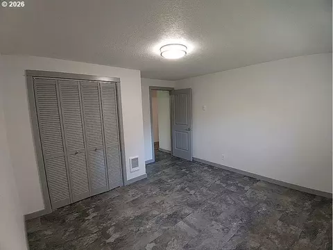 Bedroom - 9363 Highway 126, Mapleton, OR 97453 photo 6 of 6