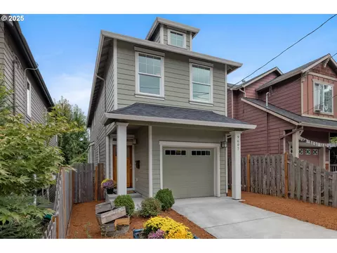 9607 N Pier Park Pl, Portland, OR 97203