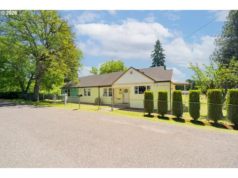 3266 G St, Washougal, WA 98671