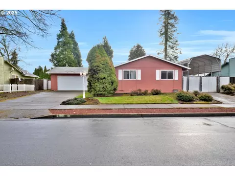 2195 Silhouette St, Eugene, OR 97402