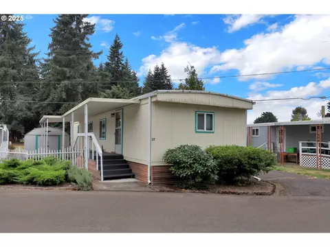 3950 Coburg Rd #27, Eugene, OR 97408