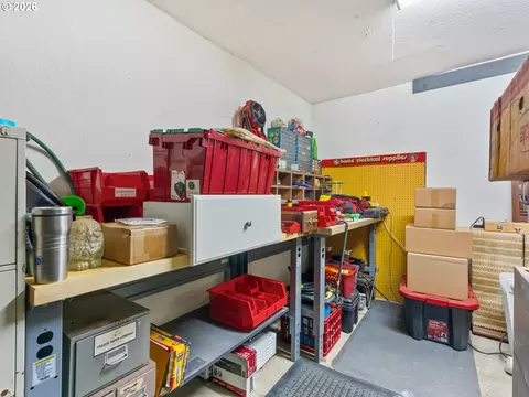Other - 1333 SW 19th Dr, Gresham, OR 97080 photo 11 of 12