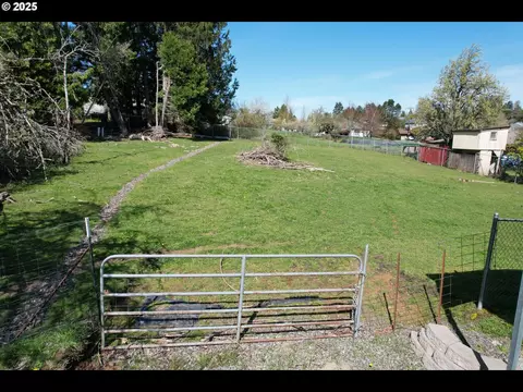 Ridgecrest, Happy Valley, OR 97086