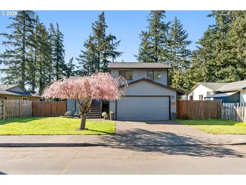 12620 SE Cora St, Portland, OR 97236
