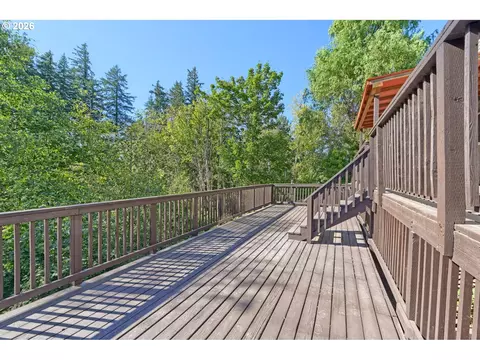 Exterior - 15052 SE Pinegrove Loop, Clackamas, OR 97015 photo 7 of 7