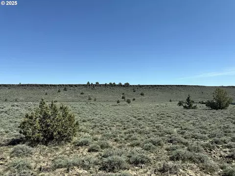 warner hwy 140, Adel, OR 97620