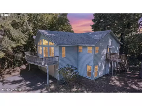 Exterior - 5938 View Loop, Florence, OR 97439 photo 2 of 7