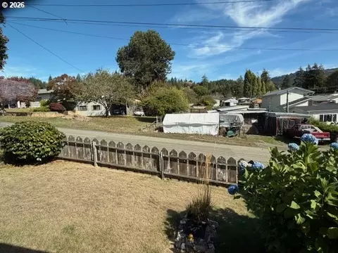 Other - 430 23rd St, Myrtle Point, OR 97458 photo 5 of 8