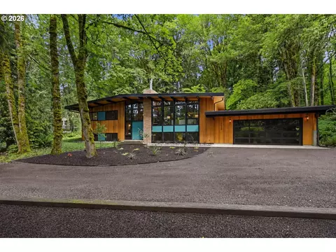 10625 SW Lancaster Rd, Portland, OR 97219
