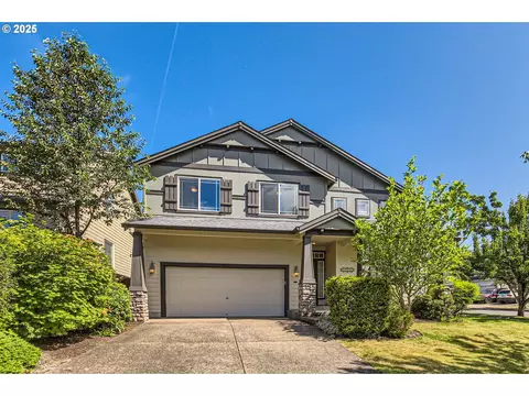 12553 SE 157th Ave, Happy Valley, OR 97086