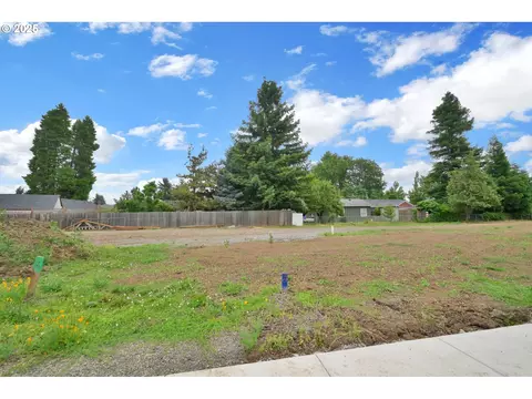 Exterior - sprig ln LOT 3, Eugene, OR 97401 photo 2 of 3