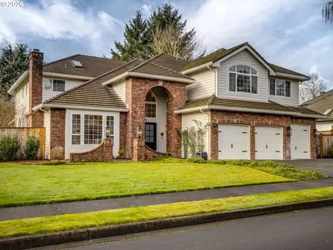 6029 NW El Rey Dr, Camas, WA 98607