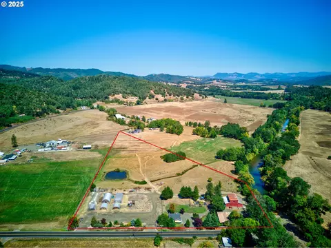 721 Cole Rd, Oakland, OR 97462