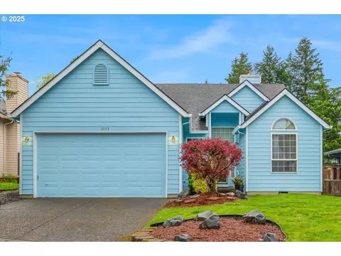 12113 SW Anton Dr, Portland, OR 97223