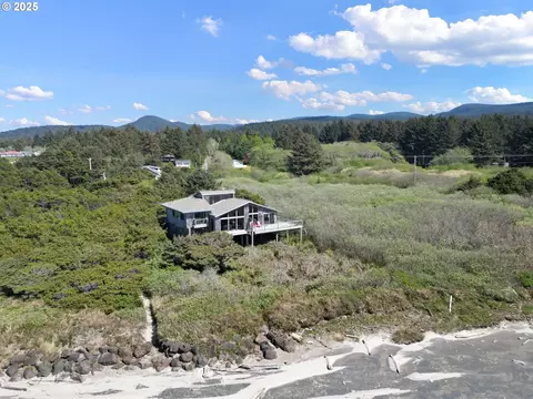 4455 Highway 101, Yachats, OR 97498