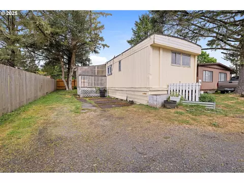 33242 Sunset Beach Ln # 3A, Warrenton, OR 97146