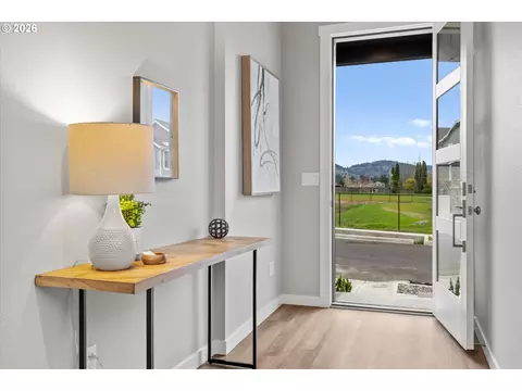 Entry Way - 2477 NW 1st Dr, Gresham, OR 97030 photo 1 of 3