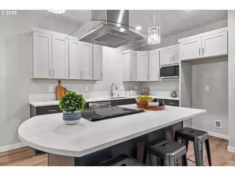 Kitchen - 2477 NW 1st Dr, Gresham, OR 97030 photo 1 of 5