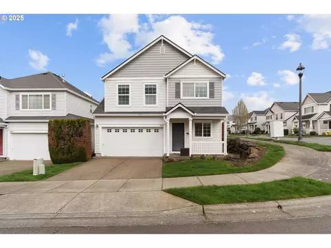 16903 NW Greyhawk Dr, Beaverton, OR 97006