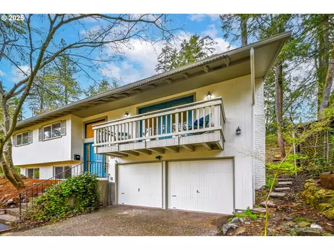 5369 Donald St, Eugene, OR 97405