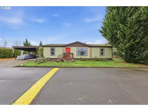 655 NE Burnett Rd #86, Mcminnville, OR 97128